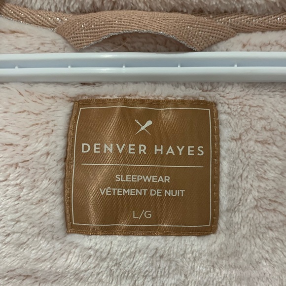 (NWT) Denver Hayes Robe - Picture 2 of 3